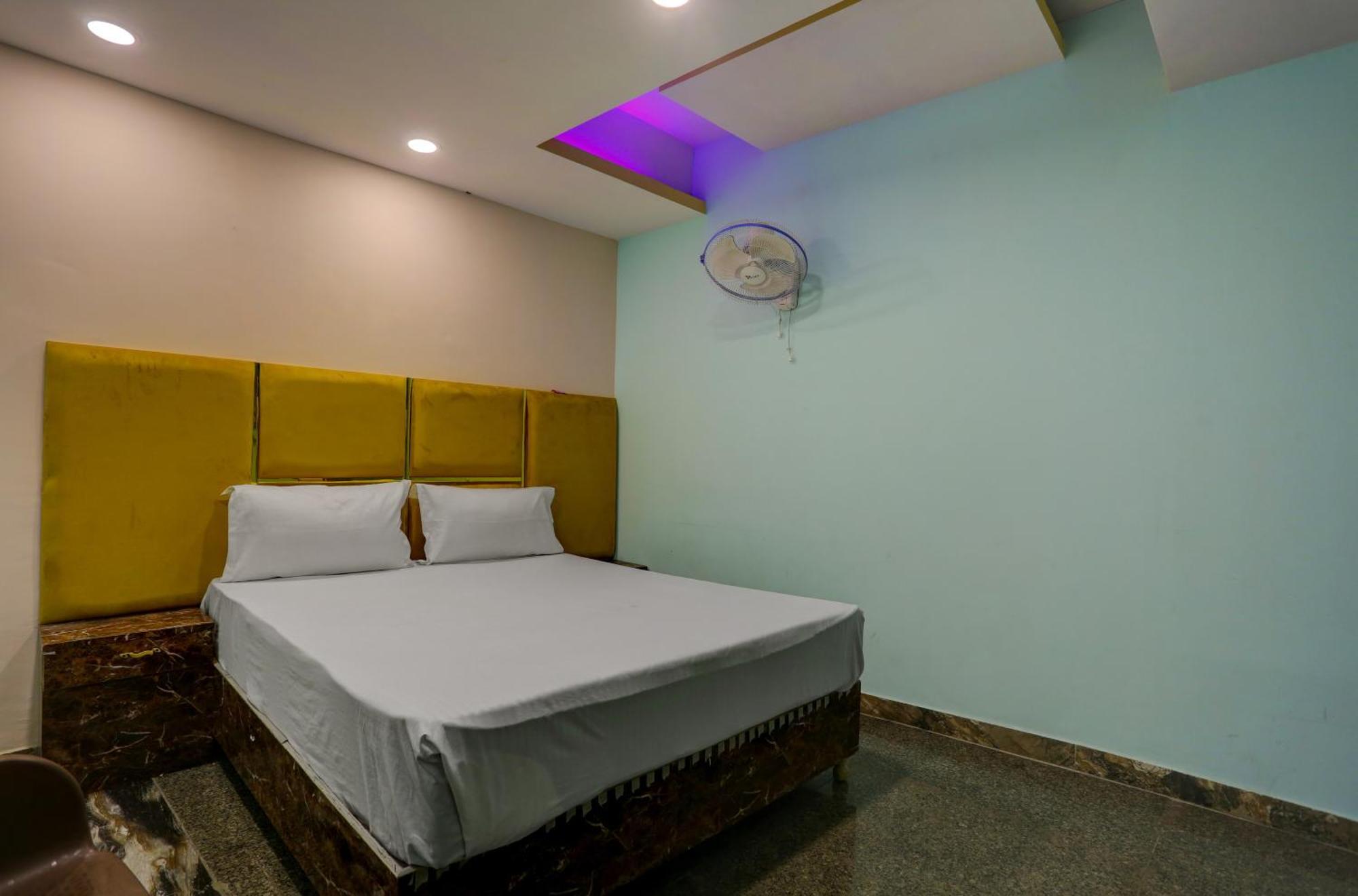 O Samrat Hotel 3*